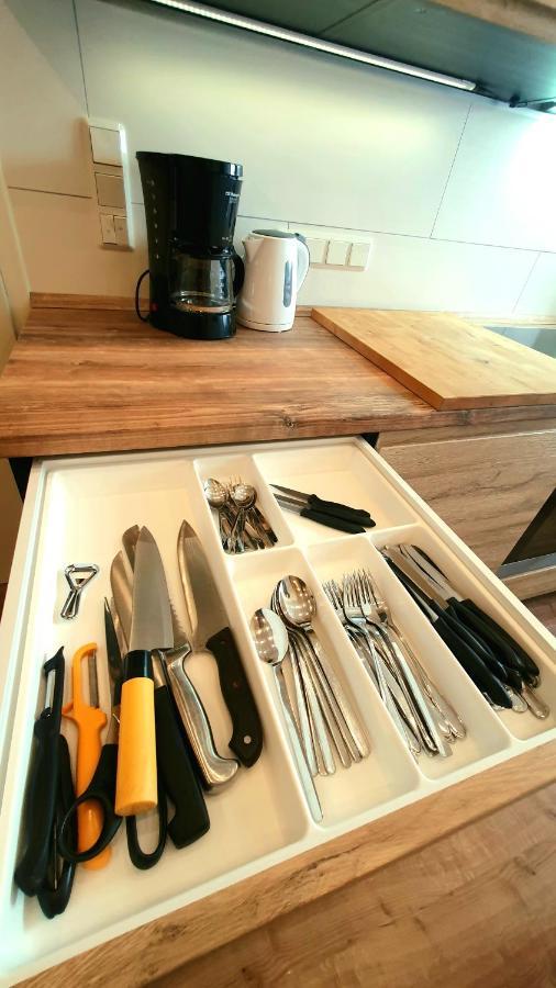 Frankes City Sleep Apartment, 6 Einzelbetten Velbert Eksteriør billede