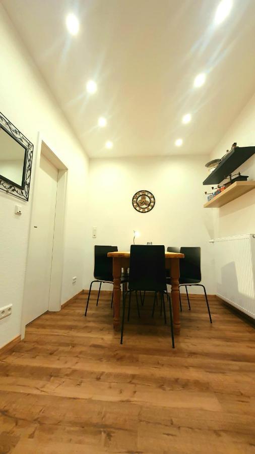 Frankes City Sleep Apartment, 6 Einzelbetten Velbert Eksteriør billede