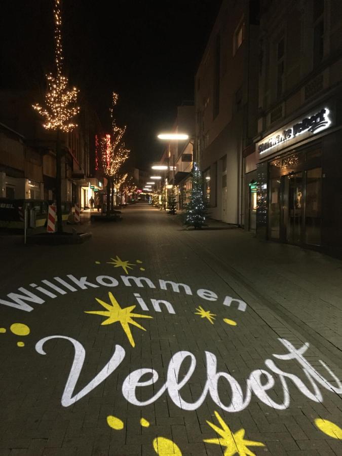 Frankes City Sleep Apartment, 6 Einzelbetten Velbert Eksteriør billede