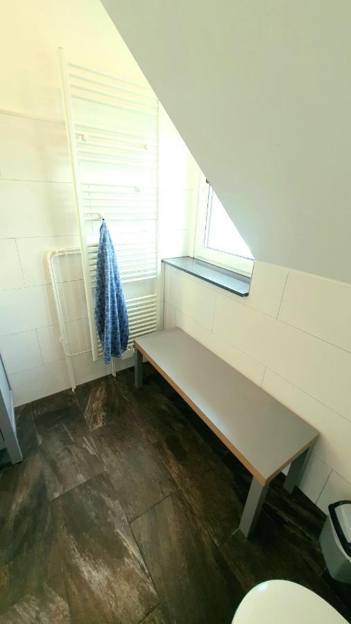 Frankes City Sleep Apartment, 6 Einzelbetten Velbert Eksteriør billede